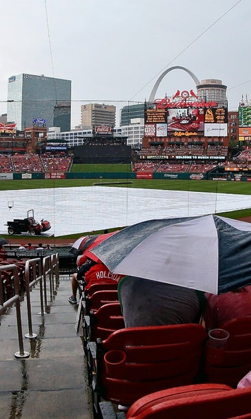 Royals-Cardinals series finale postponed